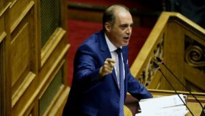 Βελόπουλος: «Ο πρωθυπουργός δεν είναι ειλικρινής με τους αγρότες»