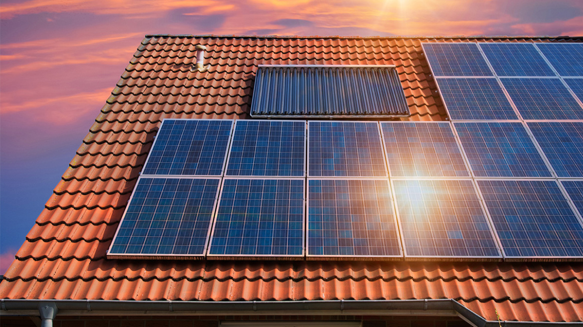 Πανικός με την επιδότηση για φωτοβολταϊκά στη στέγη - Κάνε αίτηση άμεσα