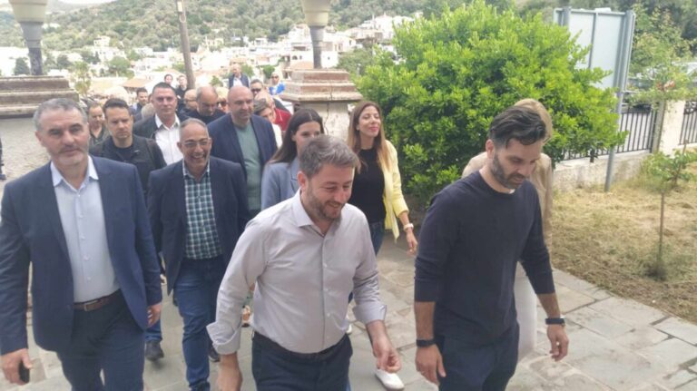 Στο Ρέθυμνο ο Νίκος Ανδρουλάκης με ευθύτατες αιχμές κατά της κυβέρνησης
