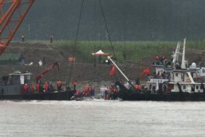 Τραγωδία στην Ουγγαρία με σύγκρουση σκάφους και κρουαζιερόπλοιου στο Δούναβη