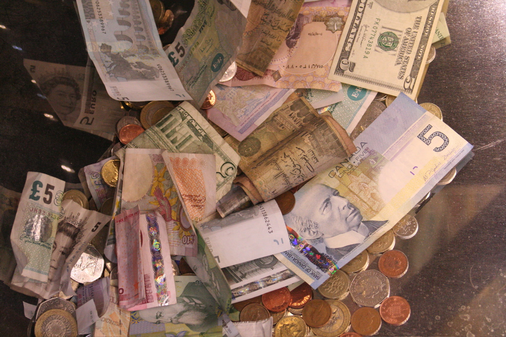 Λεφτά στα ΑΤΜ 25-28/6 - Πληρώνονται εκατομμύρια Ελληνες