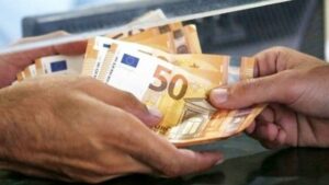 Νέο επίδομα 400 ευρώ – Ποιοι είναι δικαιούχοι