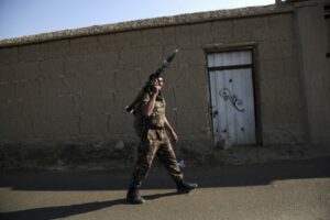 Η αστυνομία στο Ιράκ για τους εμπρησμούς βλέπει ως ενόχους τρεις άνδρες